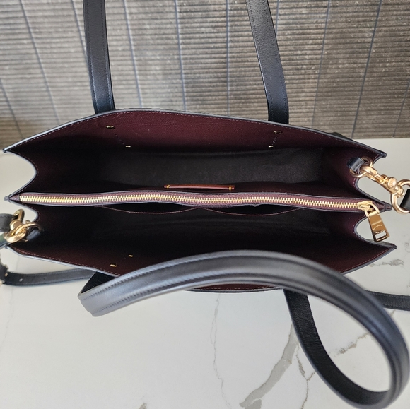 RARE Embossed Coach Handbag - Picture 2 of 4